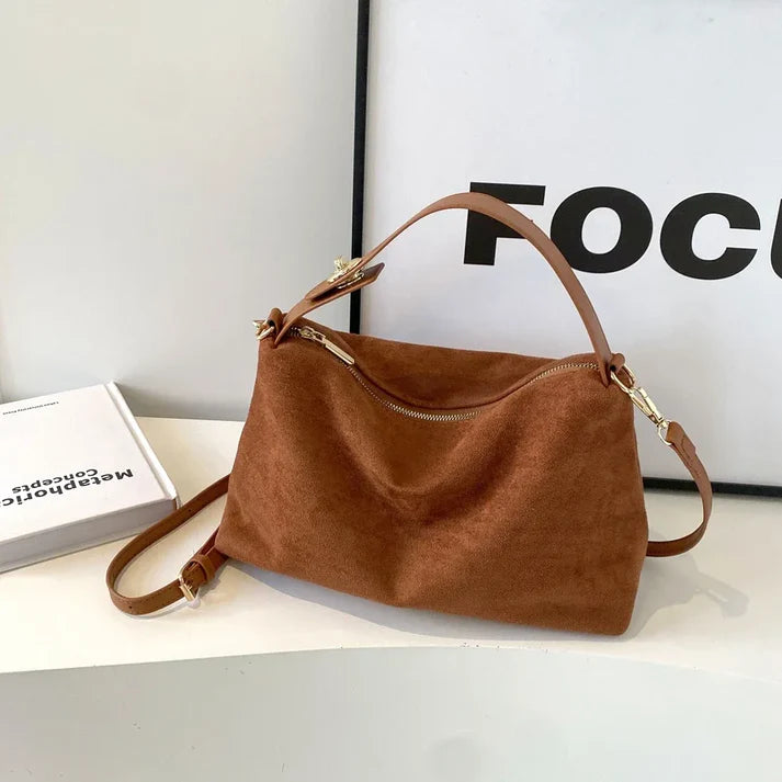 Carly™ | Retro Textured Bag